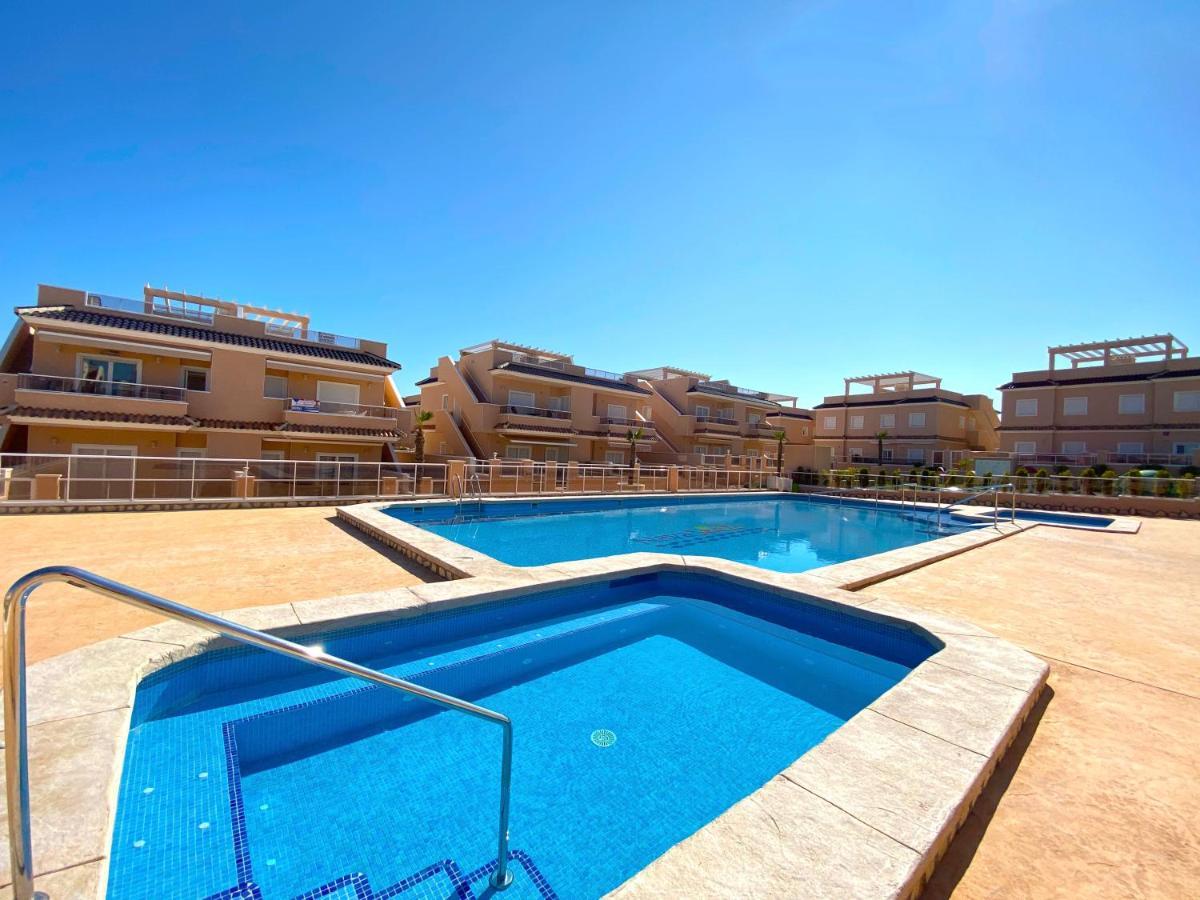 Vista Azul - Punta Prima - Spa Y Piscina Torrevieja Eksteriør bilde